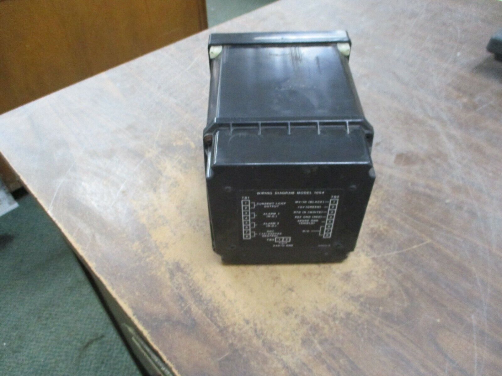 Rosemount Analytical Uniloc pH Analyzer 1054PH 115V 50/60Hz 0.100A Used