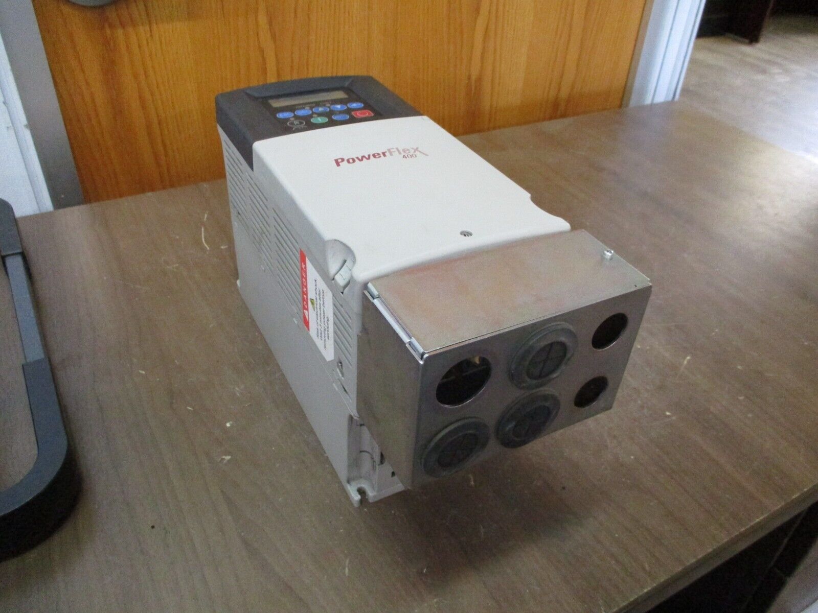 Allen-Bradley PowerFlex 400 AC Drive 22C-D017N103 Ser. A 10HP 3Ph Used