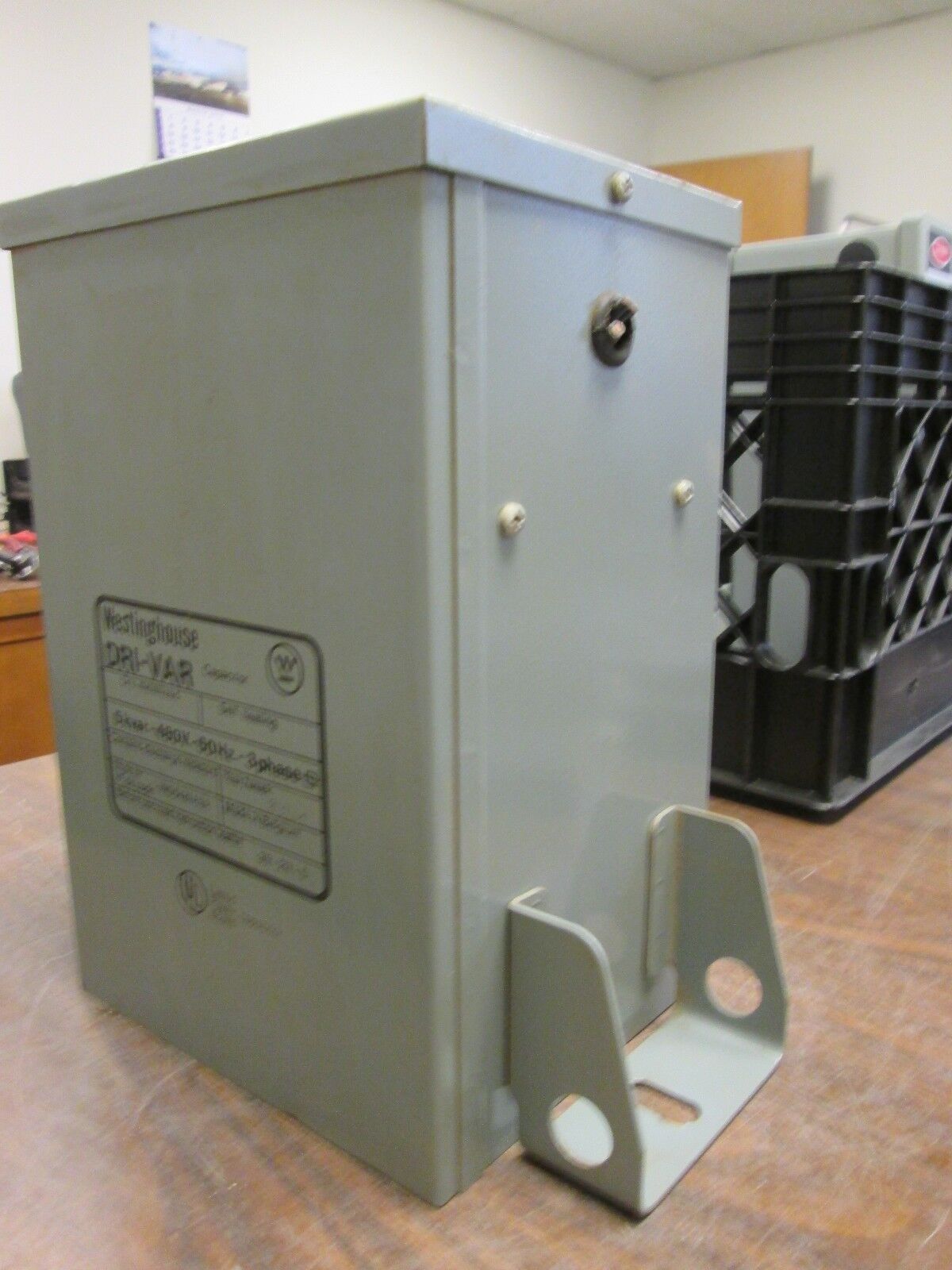 Westinghouse Dri-Var Capacitor 1N05481A11A 5kvar 480V 60Hz 3Ph Used