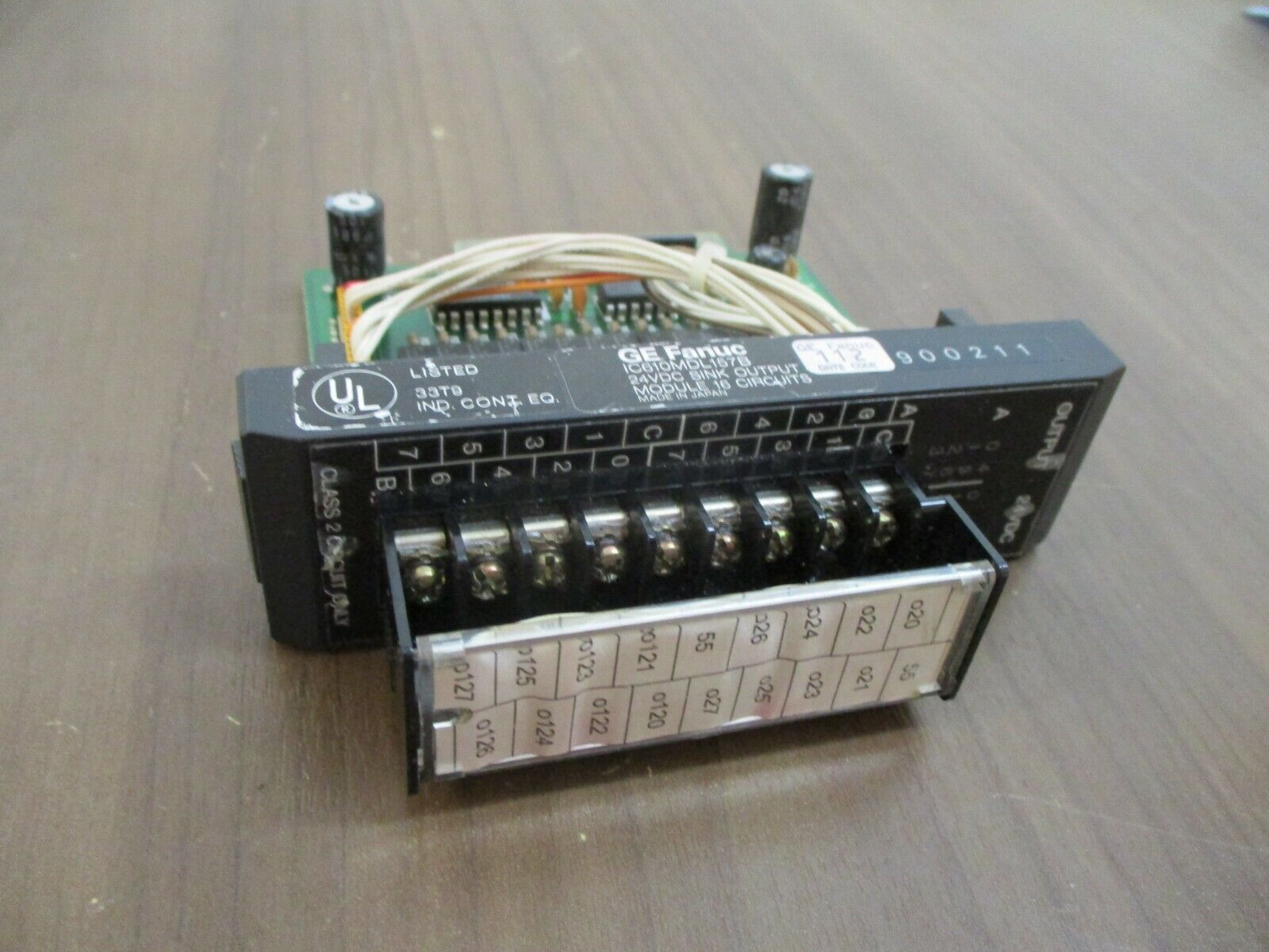 GE Fanuc 24VDC Sink Output Module IC610MDL157B 16-Circuit Used