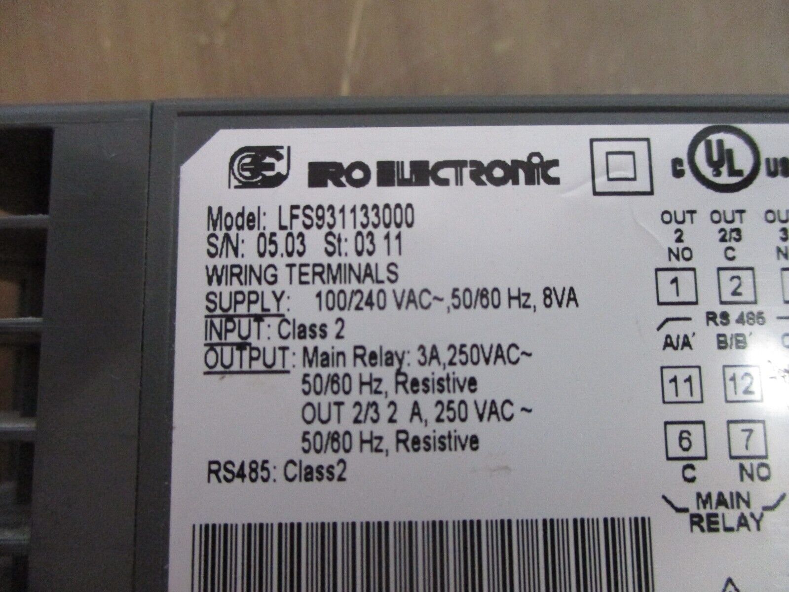 Ero Electronic Temperature Controller LFS931133000 100/240V 50/60Hz 8VA Used