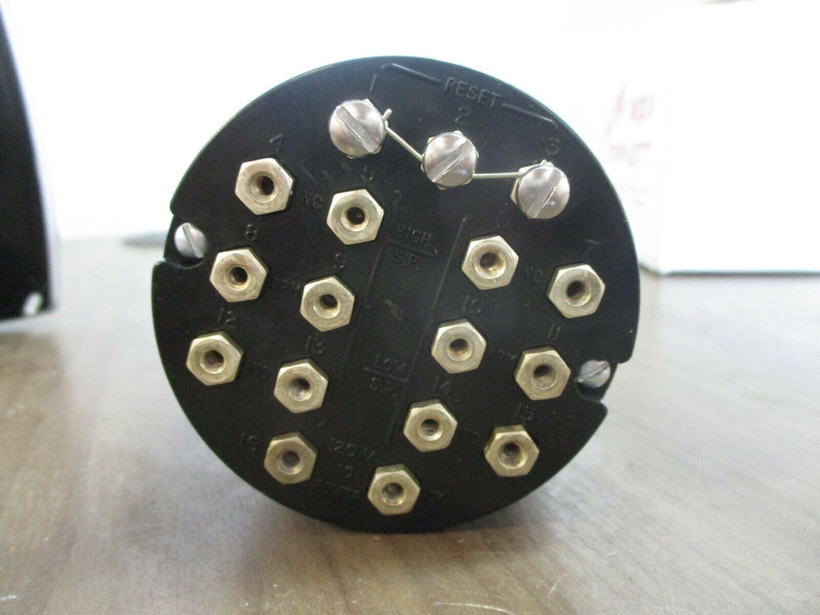 Triplett 1954 Double Meter V4-30FA-ZT03 Range: 0-1 mADC New Surplus