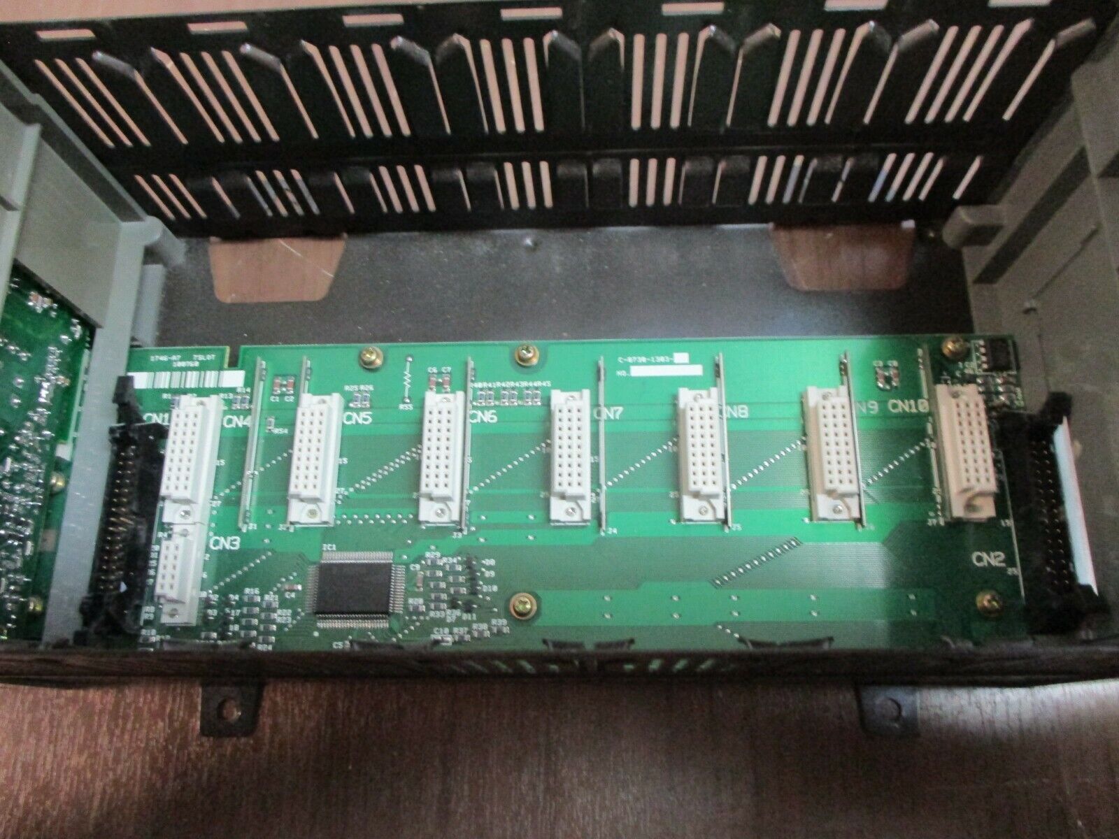 Allen-Bradley SLC 500 PLC Rack w/ Power Supply 1746-A7 / 1746-P2 Ser. A 7-Slot