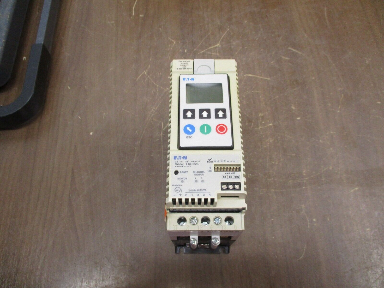 Eaton Soft Start S811+N66N3S 60HP Max 66A 600V 47-63Hz w/ Keypad Used