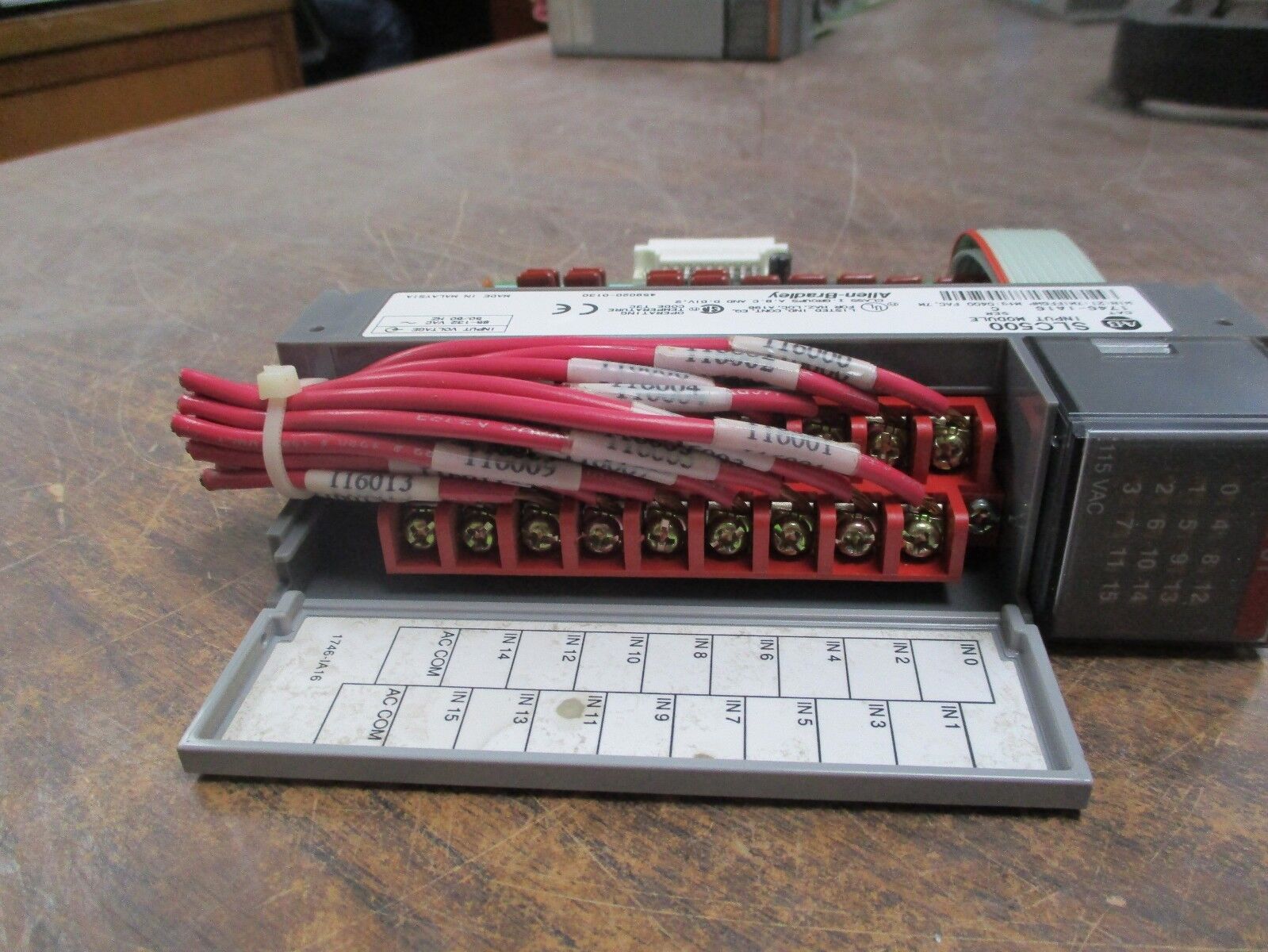Allen-Bradley SLC500 Input Module 1746-IA16 85-132VAC 50/60Hz Ser. C Used