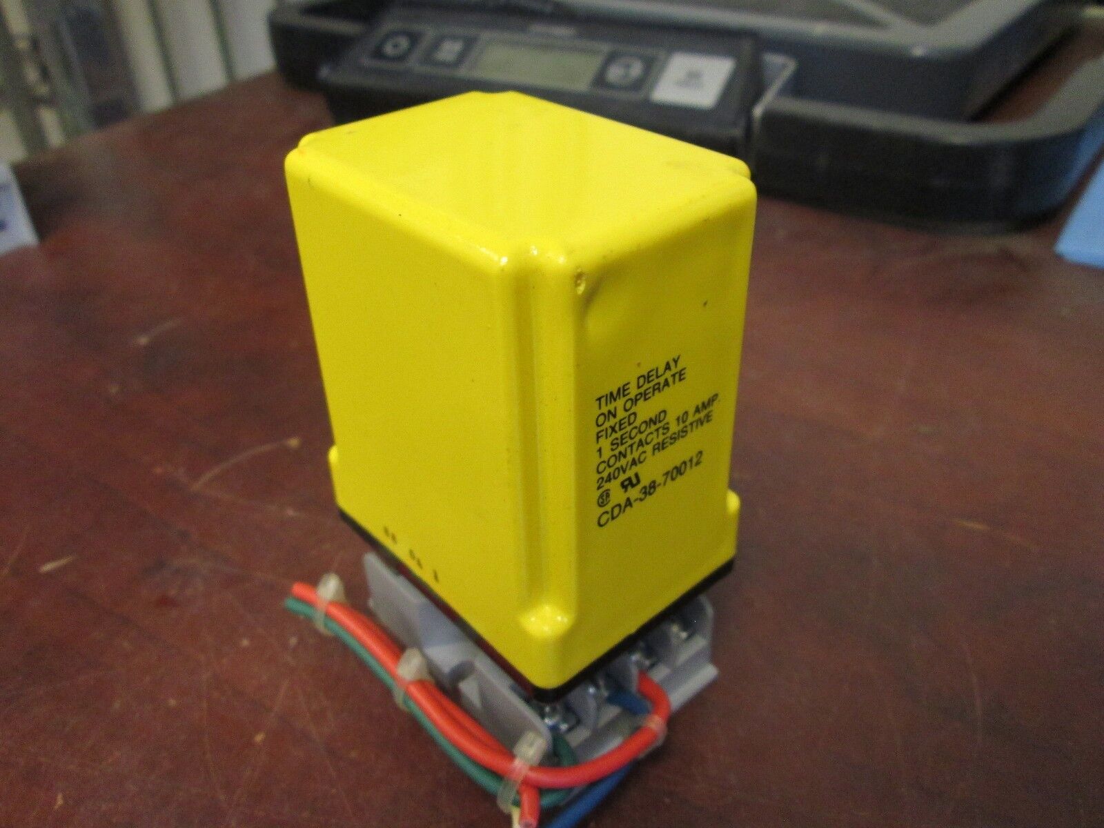 Potter & Brumfield Time Delay Relay w/ Base CDA-38-70012 Fixed 1sec Used