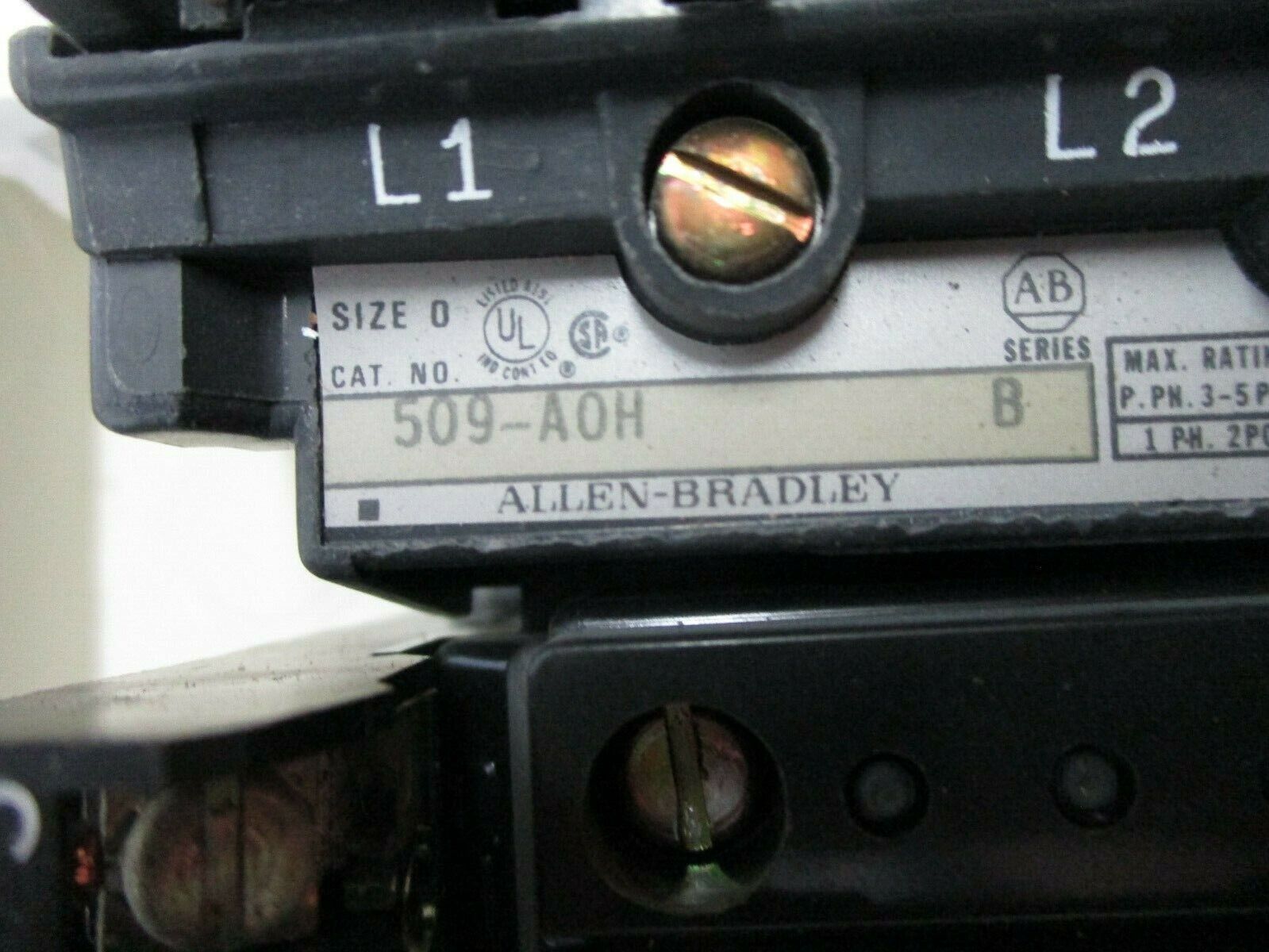 Allen-Bradley Enclosed Size 0 Starter 509-AAH Ser. B 230-240V Coil 18A 600V Used