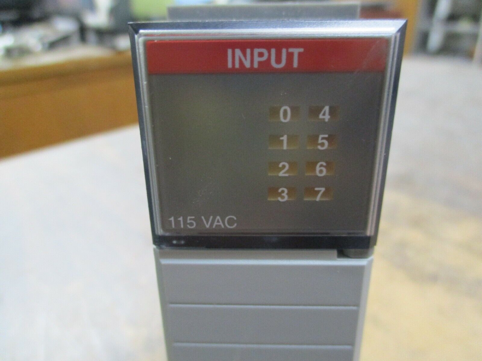 Allen-Bradley SLC500 Input Module 1746-IA8 Ser. A Used