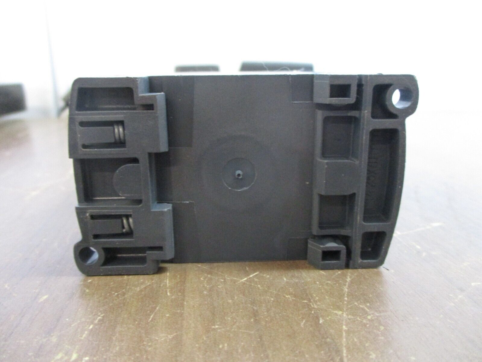 Schneider Electric Contactor LC1D18 BL 24VDC Coil Used