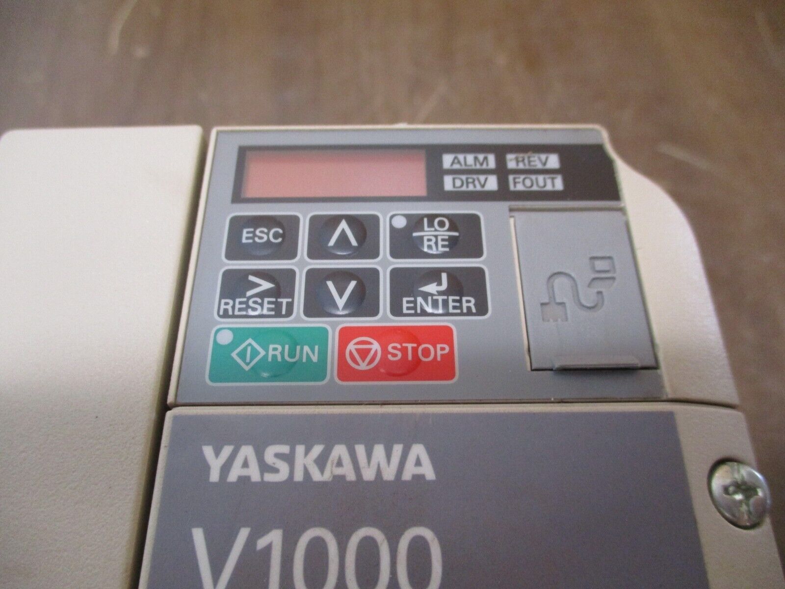 Yaskawa V1000 AC Drive CIMR-VU4A0009FAA Rev. C 5HP 3Ph Used