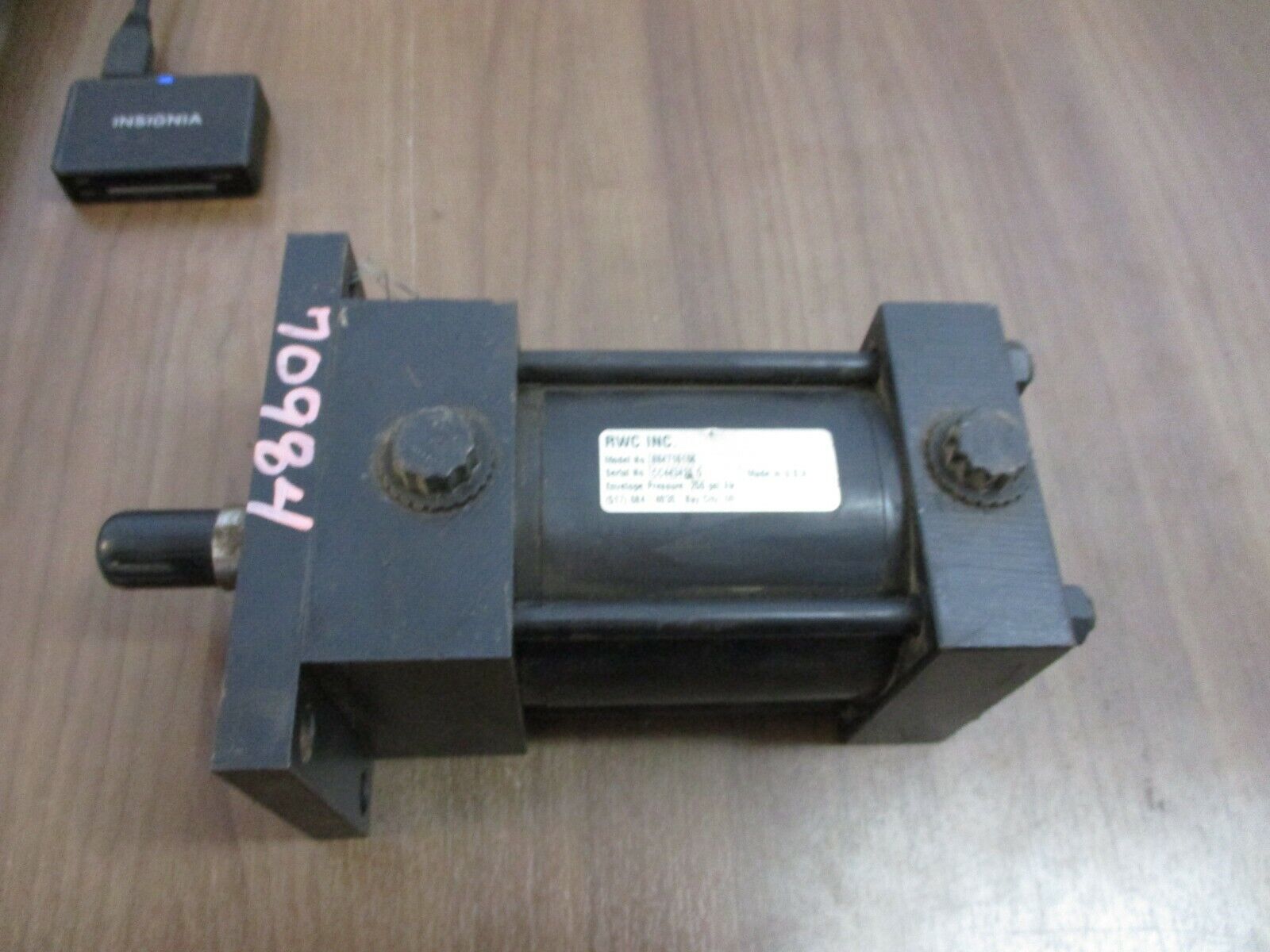 RWC Air Cylinder 884716106 250 PSI Used
