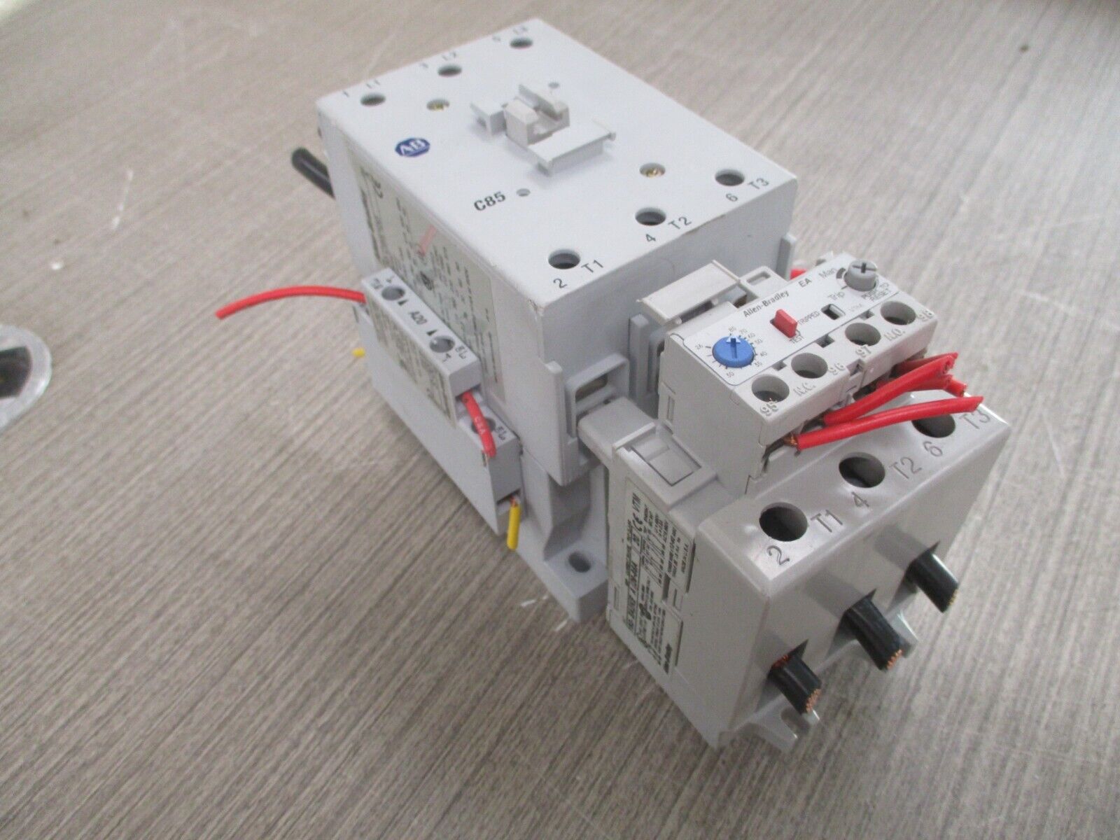 Allen-Bradley Starter 100-C85*00/193-EA2KE 120V Coil Trip: 26-85A 600V Used