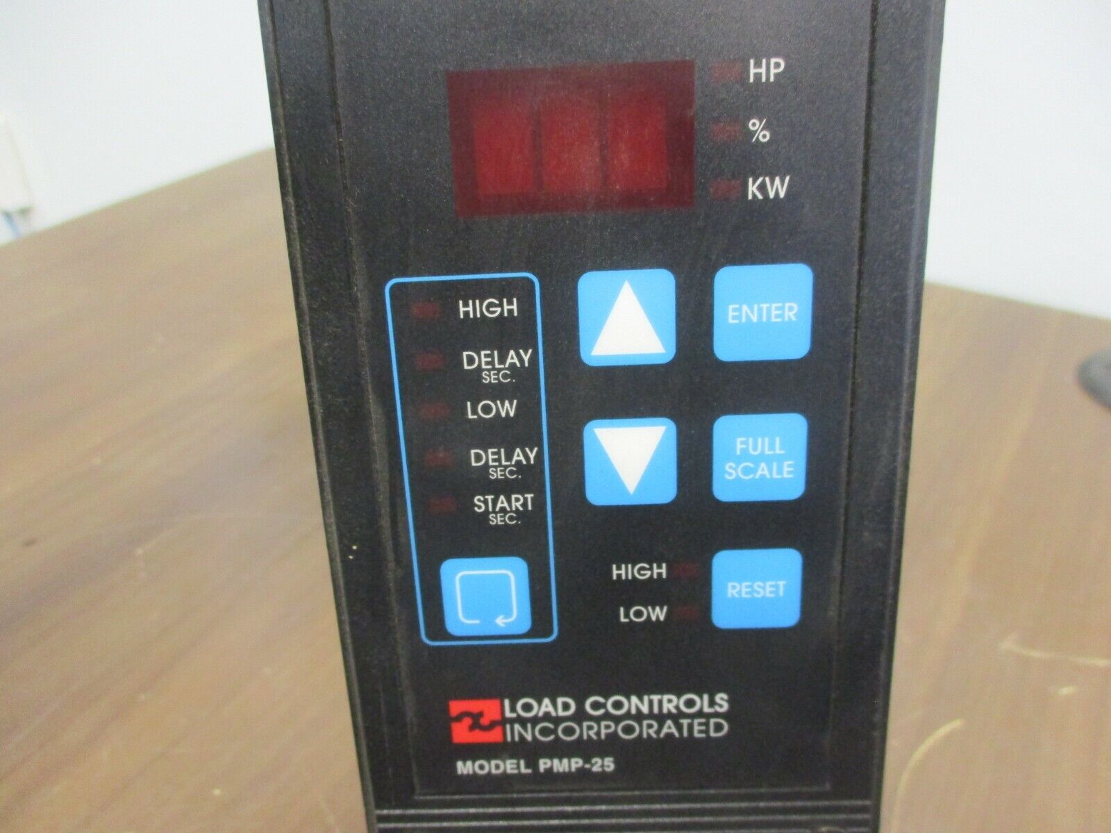 Load Controls Motor Minder PMP-25 Input: 120VAC 60Hz 3Ph Output: 4-20mA Used