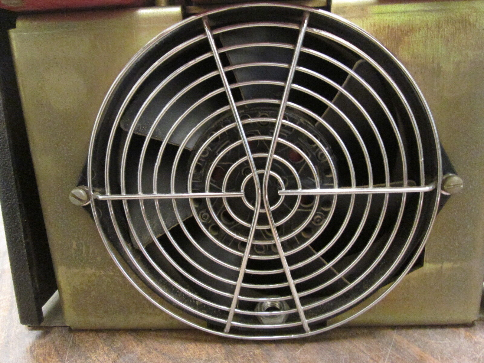 Allen-Bradley Soft Start 150-B180NBDB 150HP 180A 208-480V 3Ph 47-63Hz Used