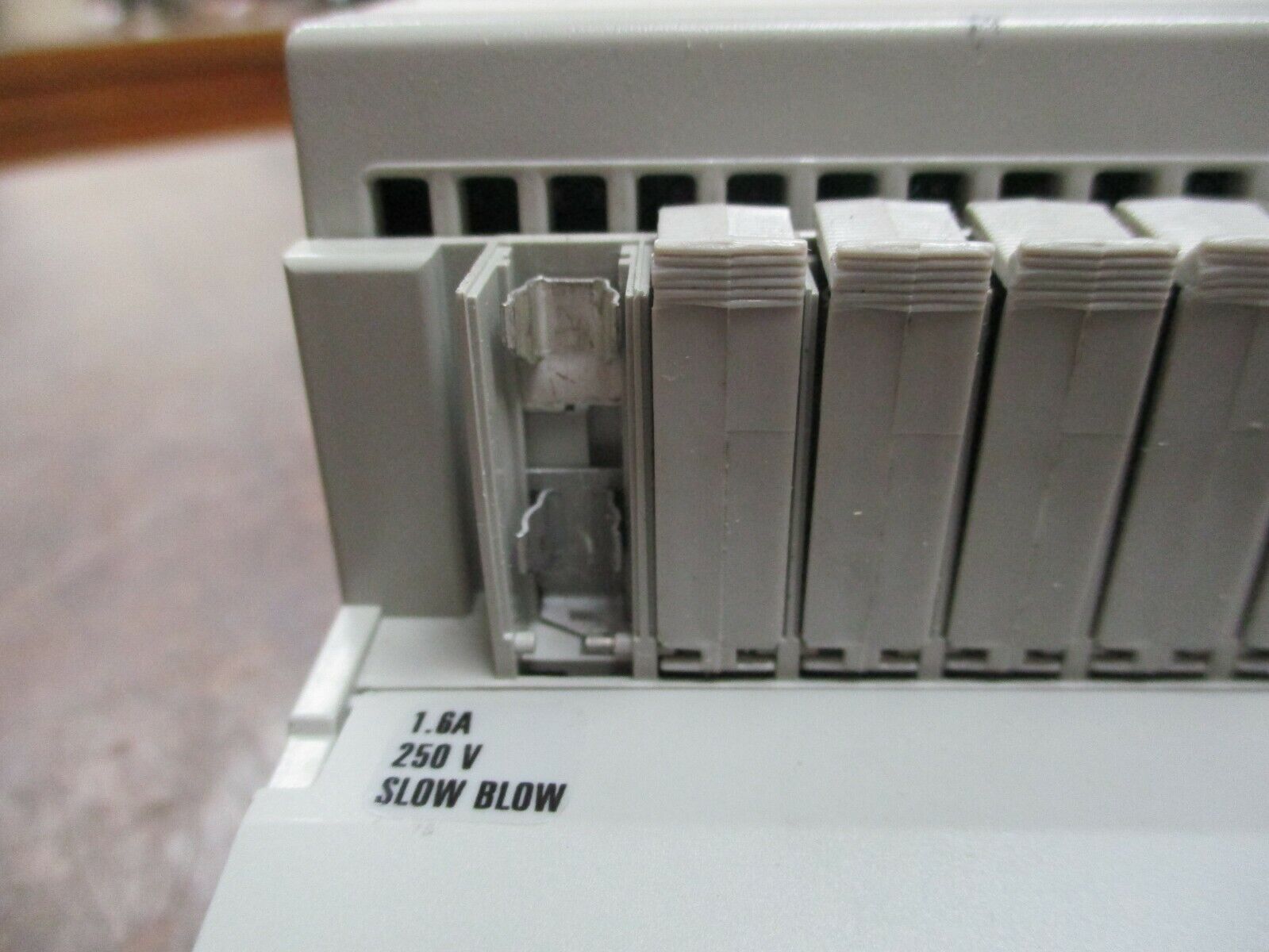 Allen-Bradley Flex I/O Output Module 1794-OA8 120VAC *Missing Fuse* Used