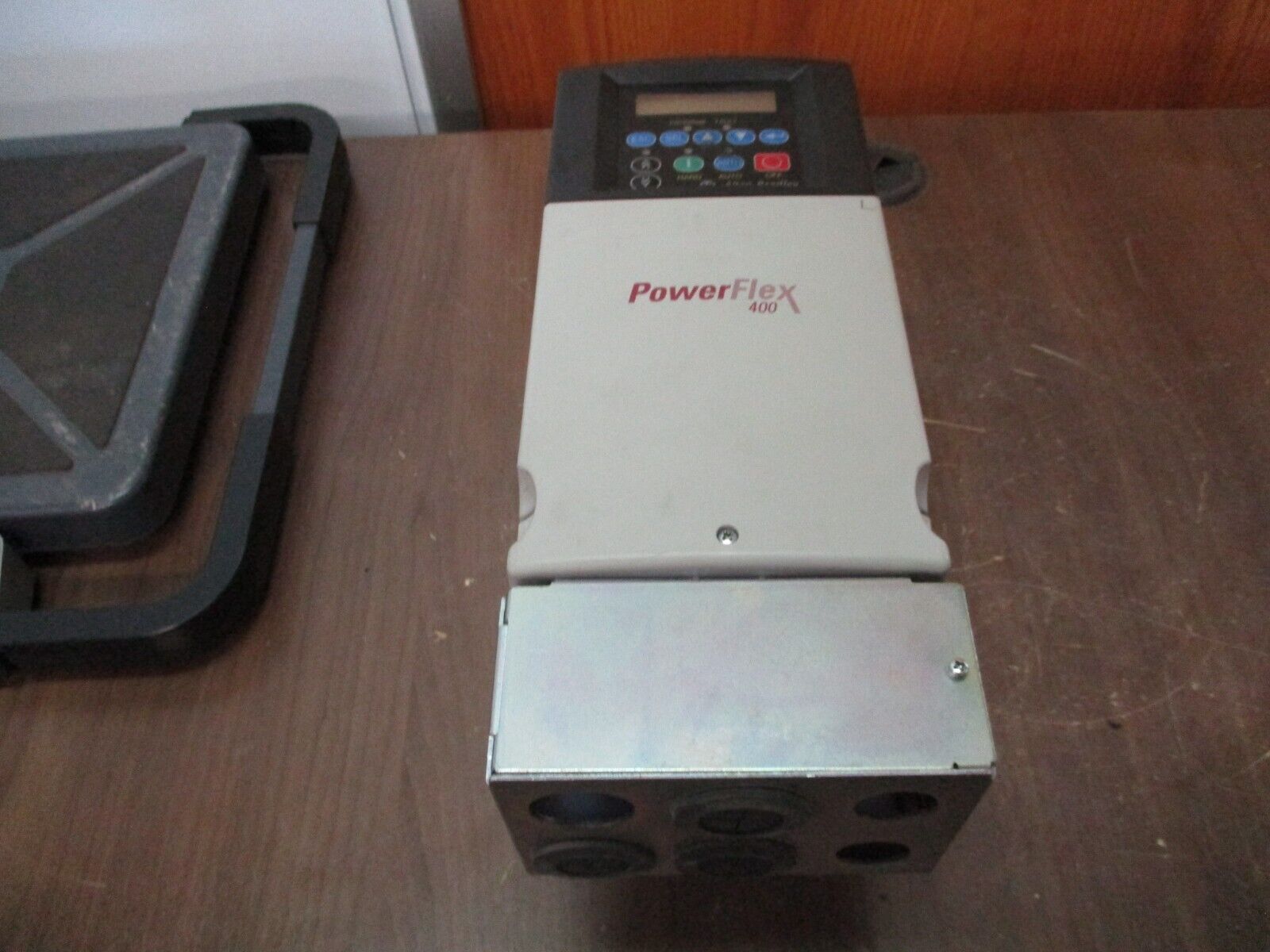 Allen-Bradley PowerFlex 400 AC Drive 22C-D017N103 Ser. A 10HP 3Ph Used