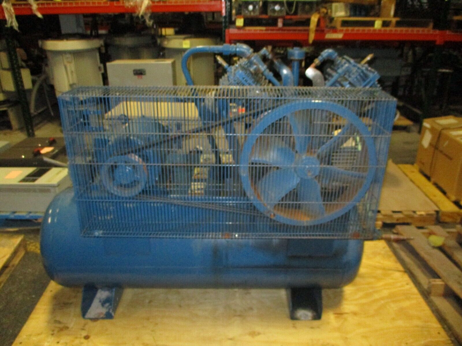 Quincy Compressor QC07508S00005 7.5HP 80-Gallons 208-230/460V 3Ph Used