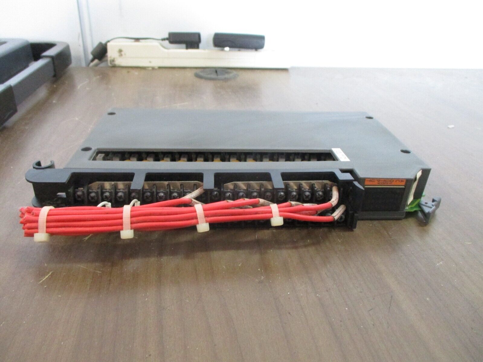 Allen-Bradley Isolated AC Output Module 1771-ODD B Rev. A02 120V Used