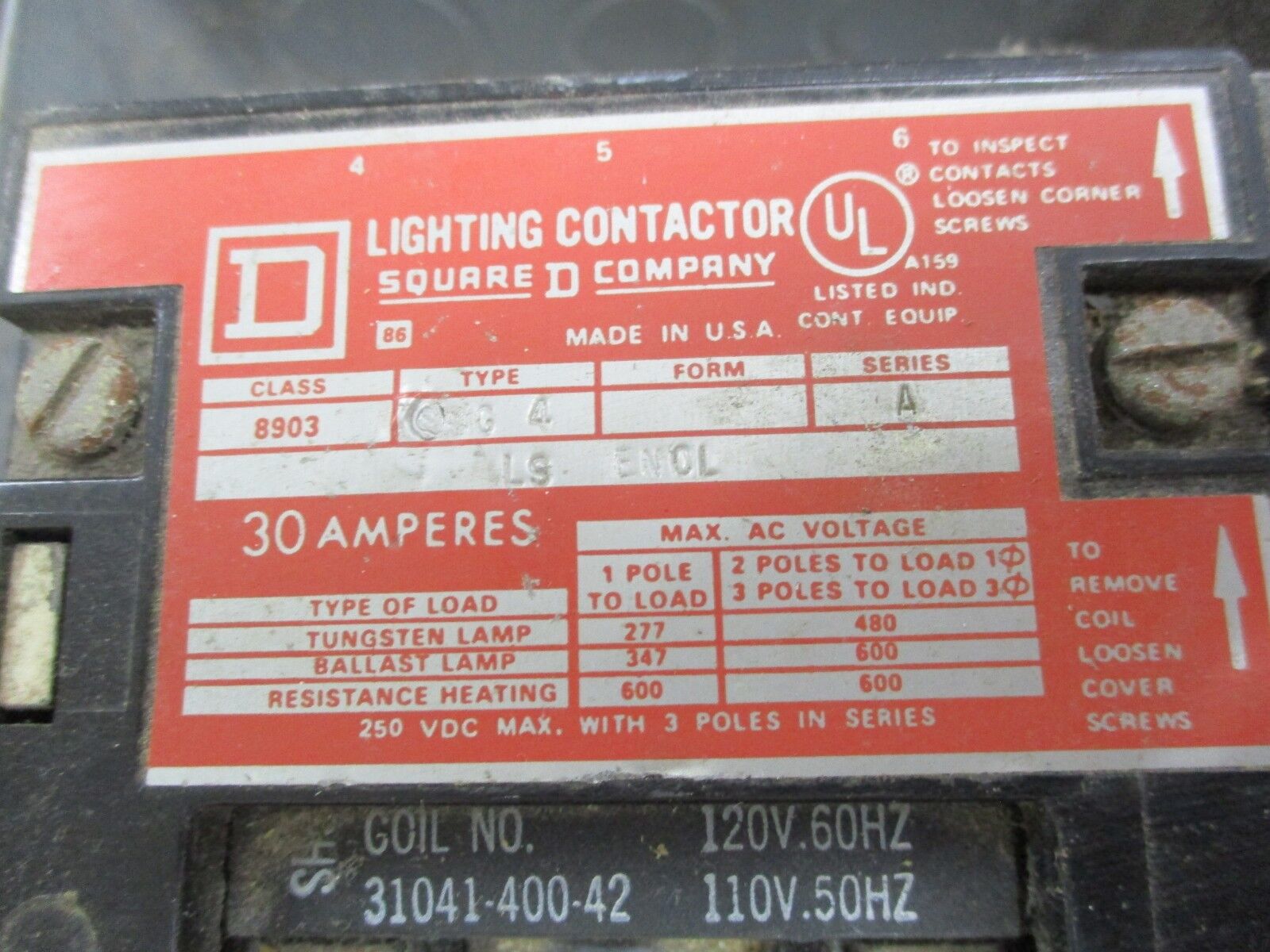 Square D Enclosed Lighting Contactor 8903 SMG 4 120V Coil 30A 600V Used
