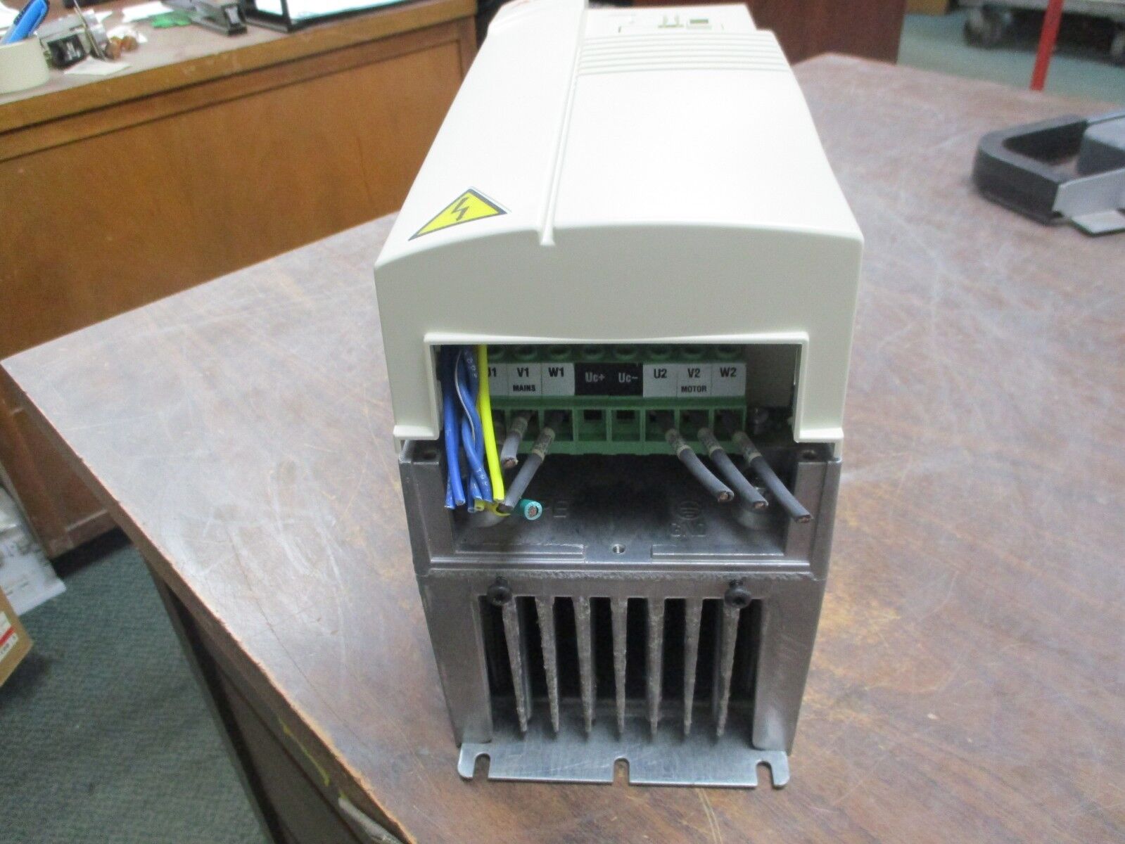ABB ACH401 AC Drive ACH401C00432 3HP 3Ph Used