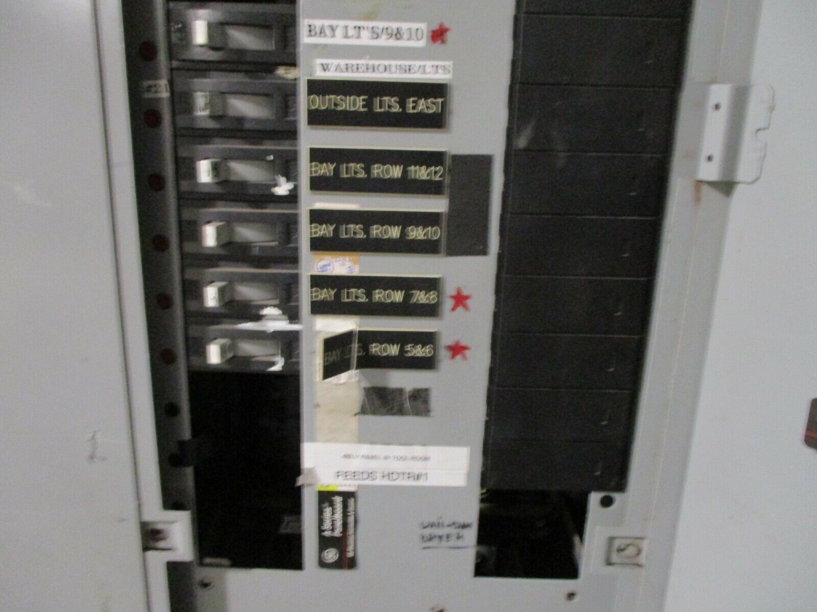 GE Main Lug Breaker Panel 480Y/227 3Ph 4W Used