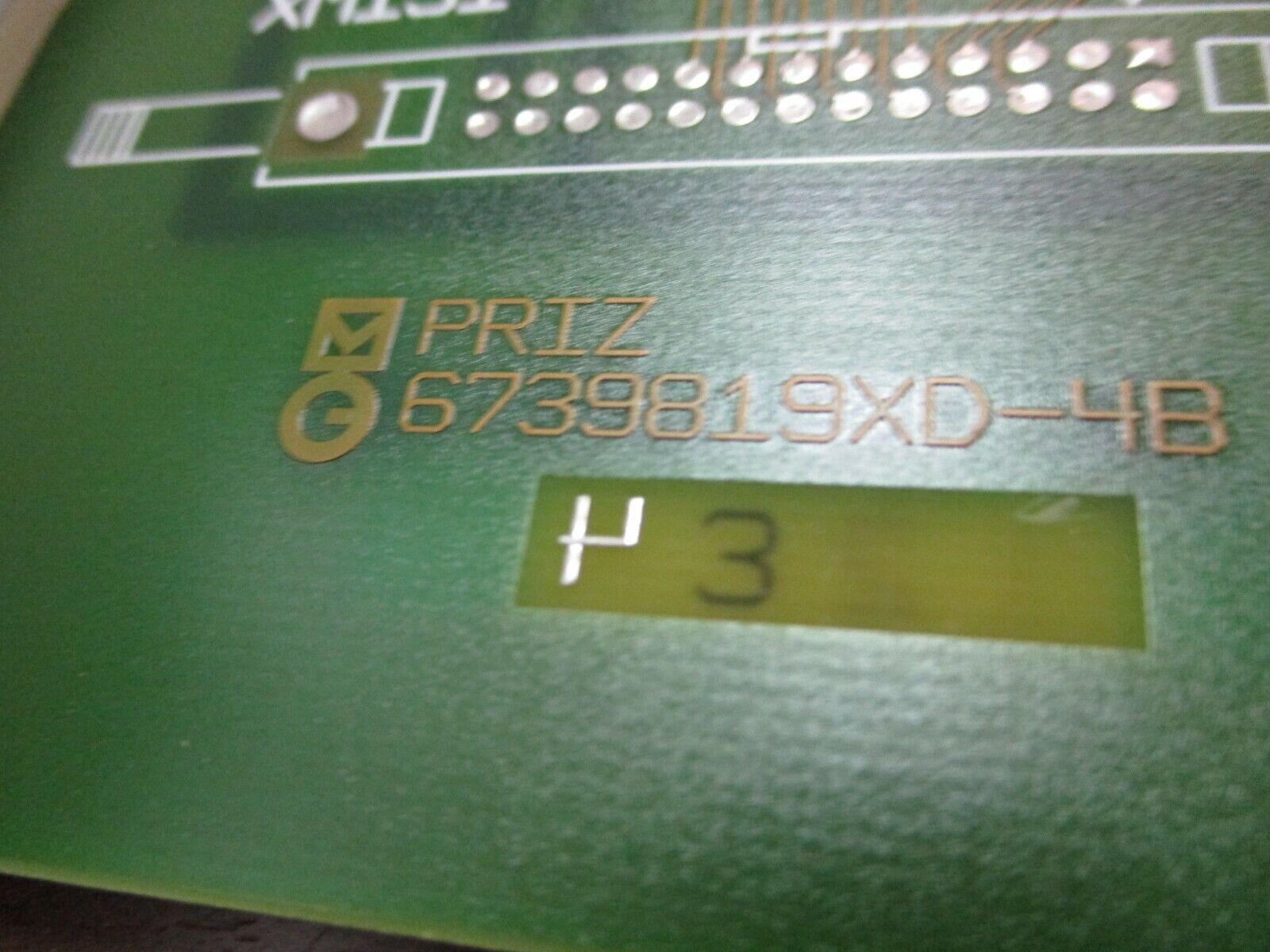 MGE PRIZ PLC Rack 6739819XD-4B Used