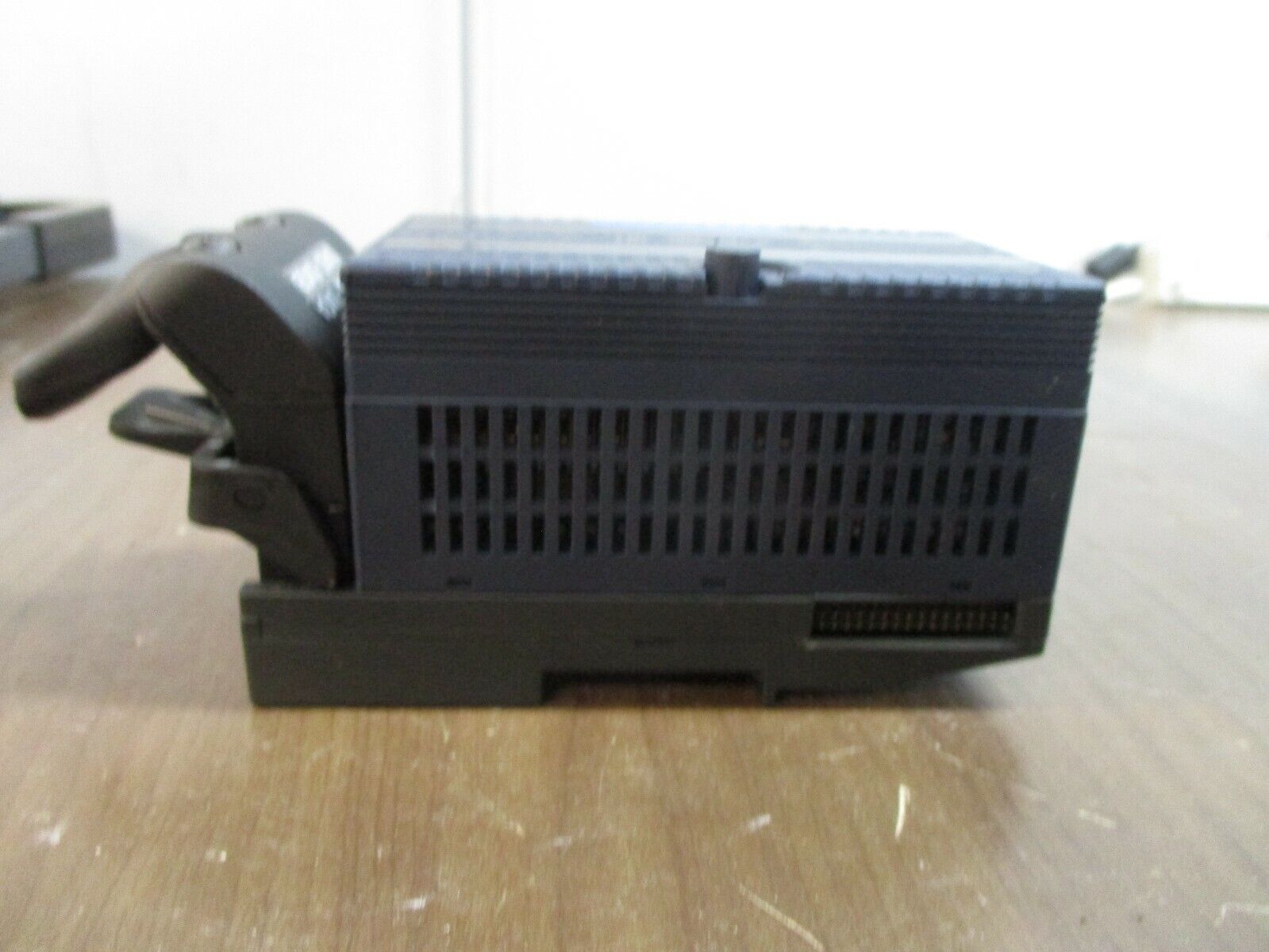 GE VersaMax Isolated Input Module IC200MDL632J 16PT 125VDC Used