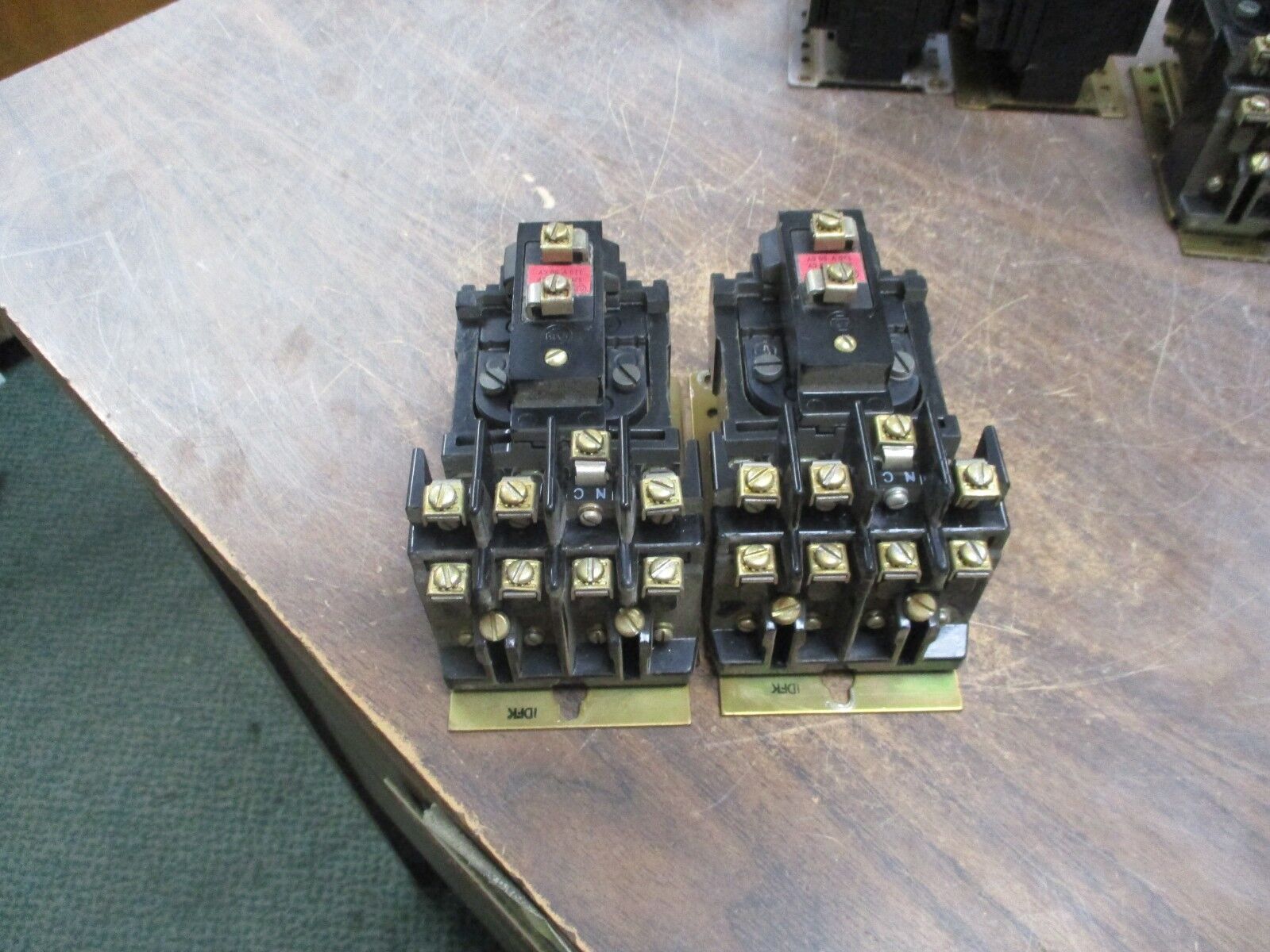 Allen-Bradley Control Relay 700-BR400A1 120V Coil 600V *Lot of 2* Used