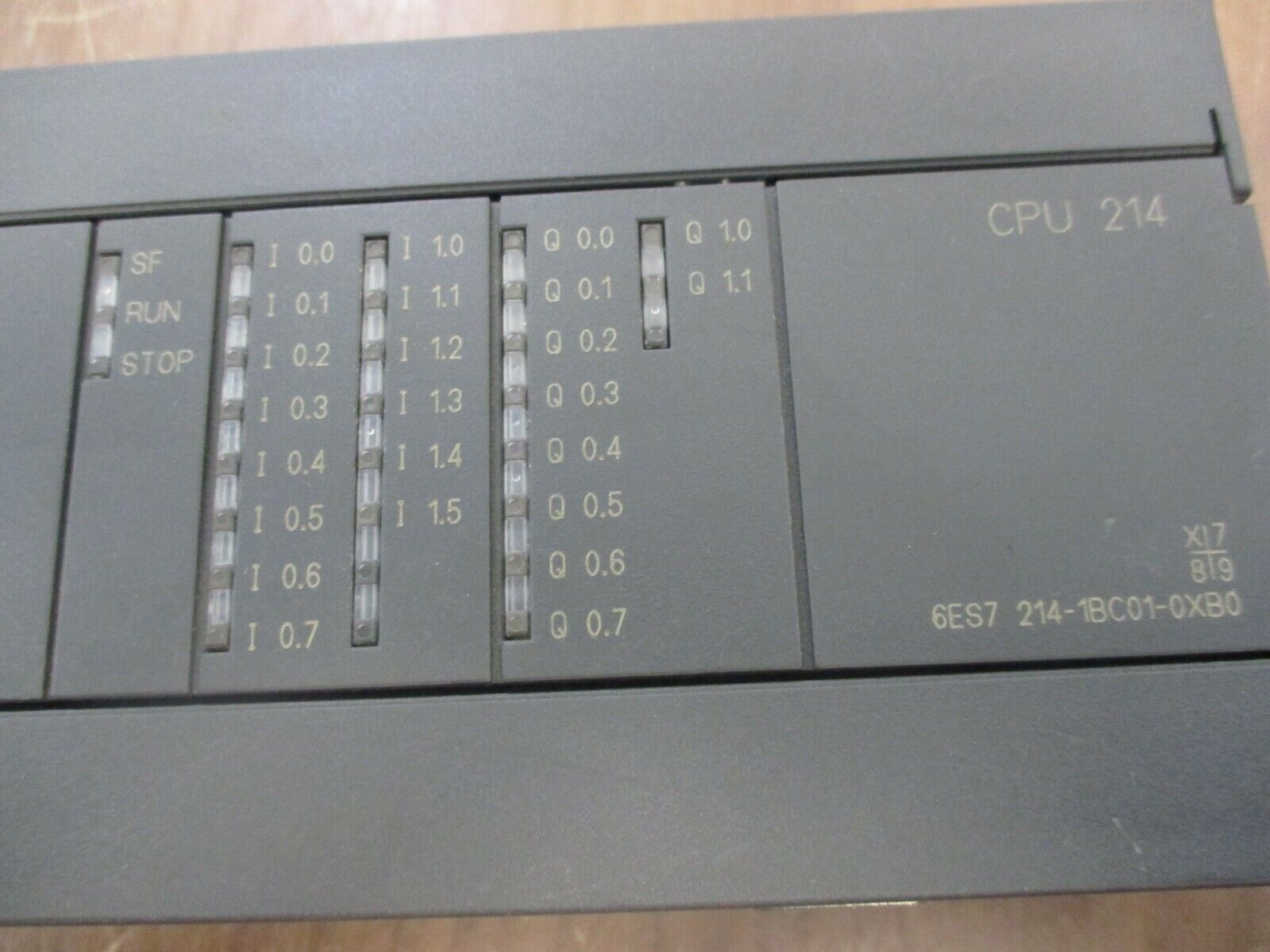 Siemens CPU 214 Controller 6ES7 214-1BC01-0XB0 E-Stand: 06 85-264VAC Used