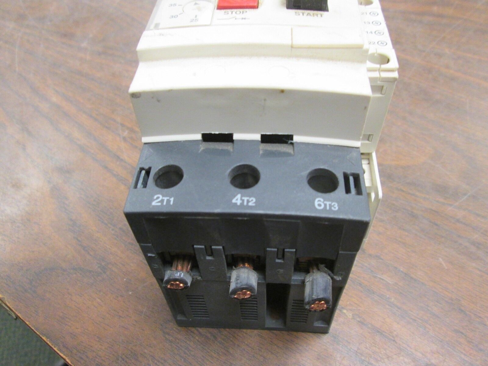 Telemecanique Manual Starter GV3ME40 Range: 25-40A Used