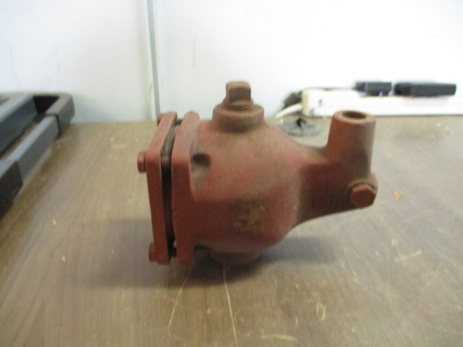 Apco / Valve & Primer Corp Air Release Valve No. 55 175PSI Used