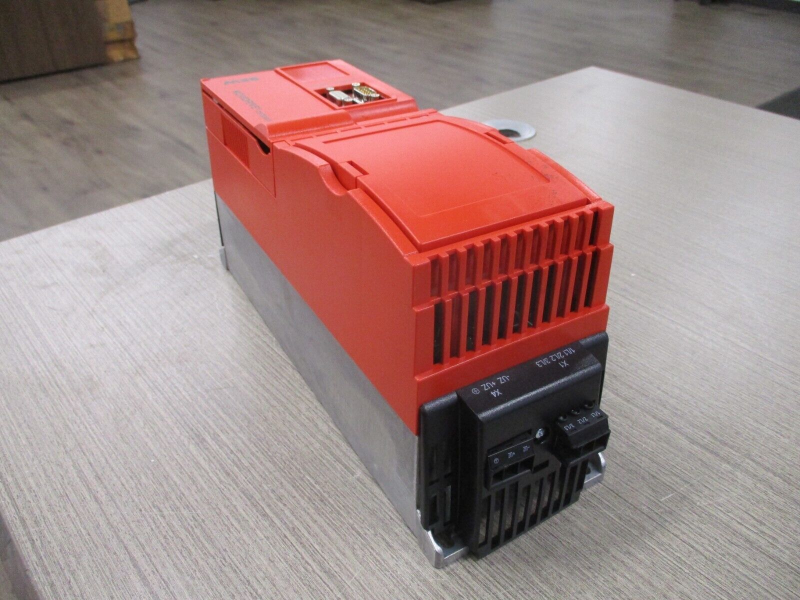 Sew Eurodrive Movidrive Compact AC Drive MCV40A0030-5A3-4-00 New Surplus