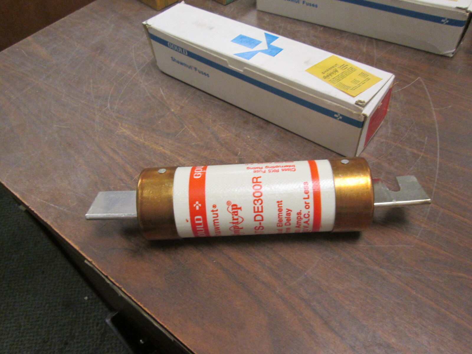 Shawmut Amp-Trap Fuse ATS-DE300R 300A 600V New Surplus