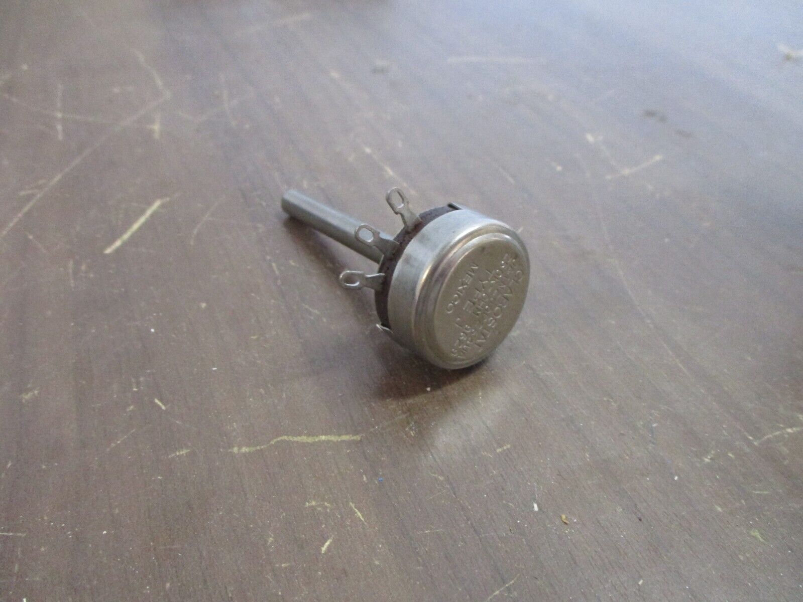 Clarostat Potentiometer JAIN200P254UA New Surplus