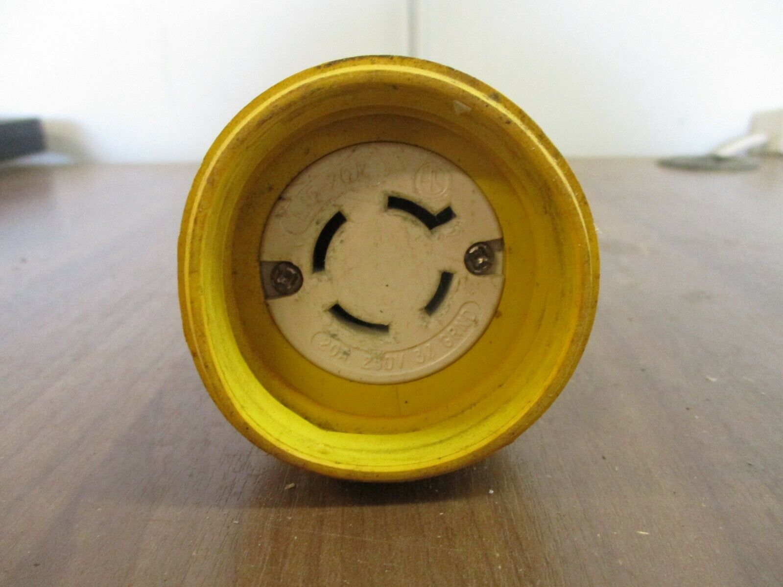 Woodhead Watertight Connector L15-20R 20A 250V 3Ph *No Cover* Used