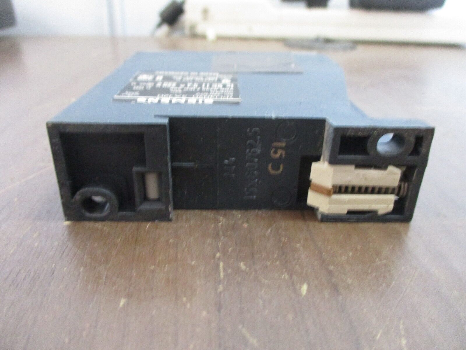 Siemens Time Relay 7PU4020-3AJ20 Range: 5-100S 110-127V 50/60Hz Used