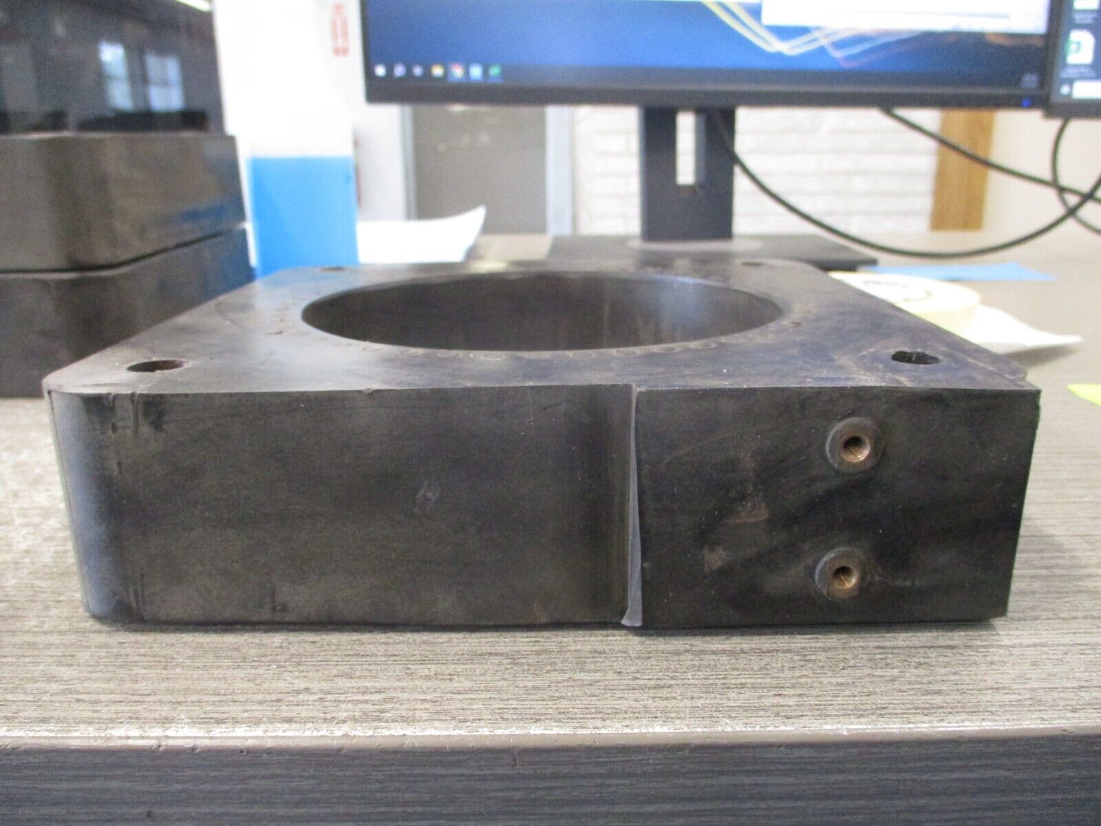 GE Type JAH-0 Current Transformer 837X69 Ratio 3000:5A 600V 25-400Hz Used