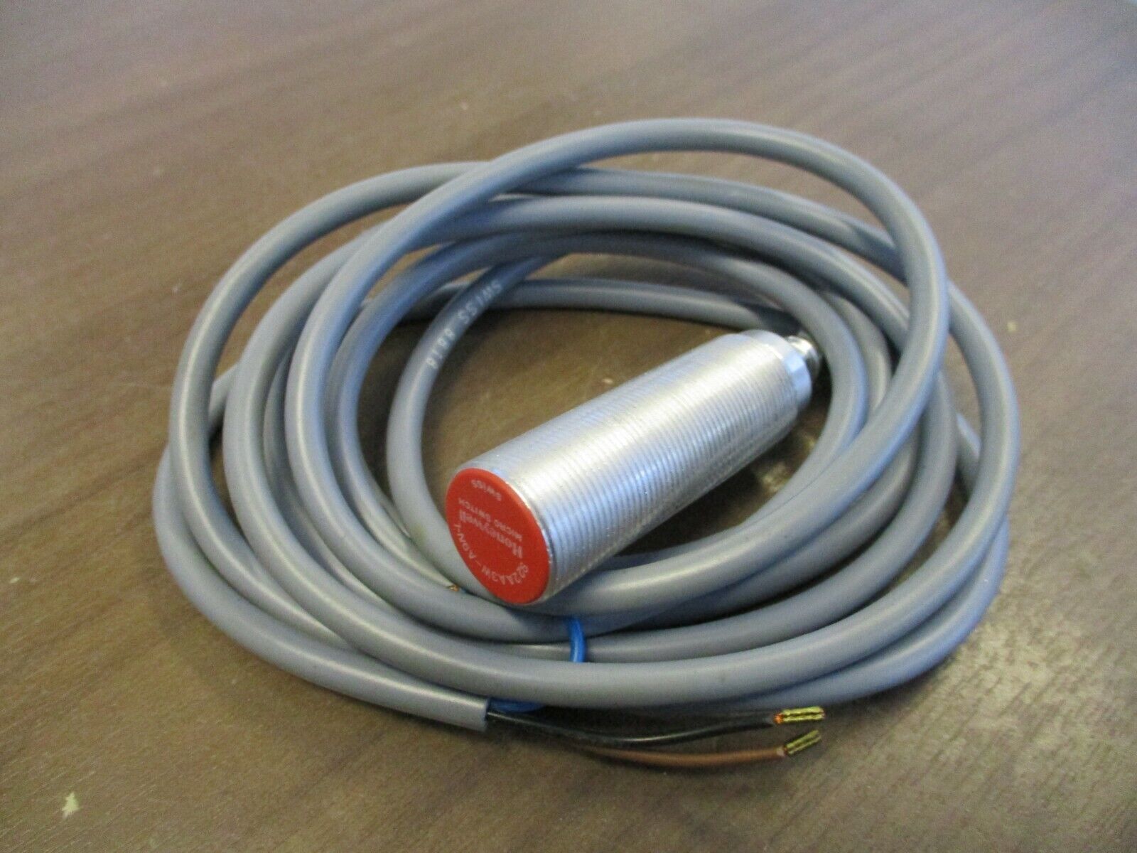 Honeywell Micro Switch Proximity Switch 922AA3W-A9N-L Used