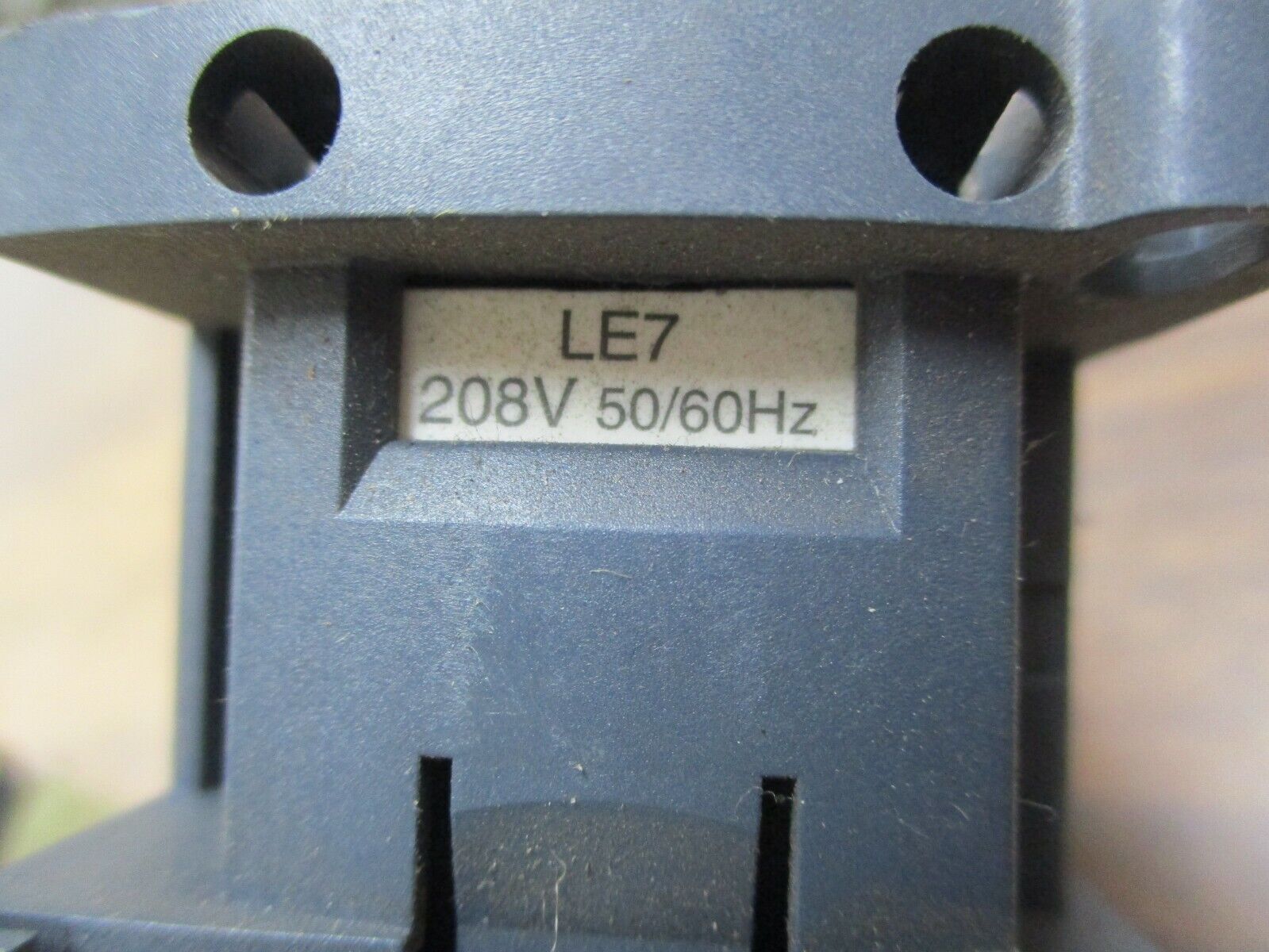 Telemecanique Contactor CAD32 208V Coil 10A 600V Used