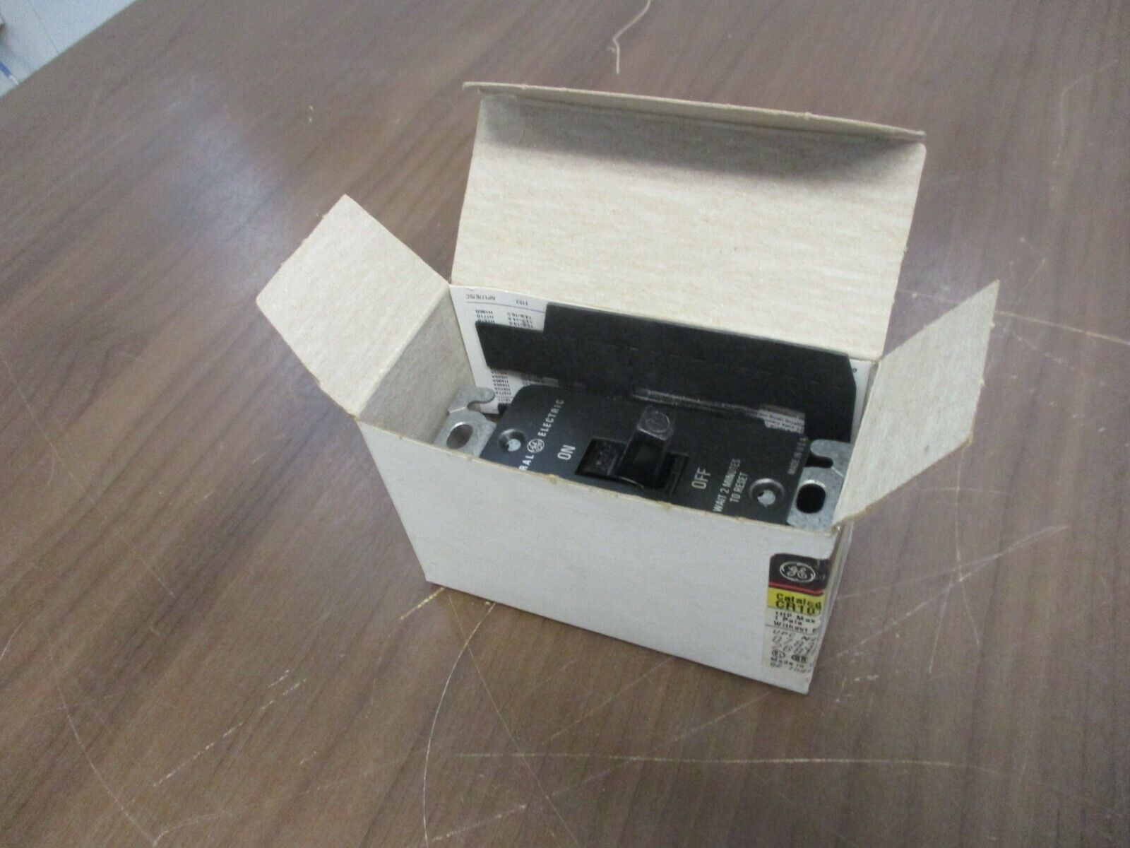 GE Manual Starter CR101Y Single Speed 115/230V 25-60Hz 1P New Surplus