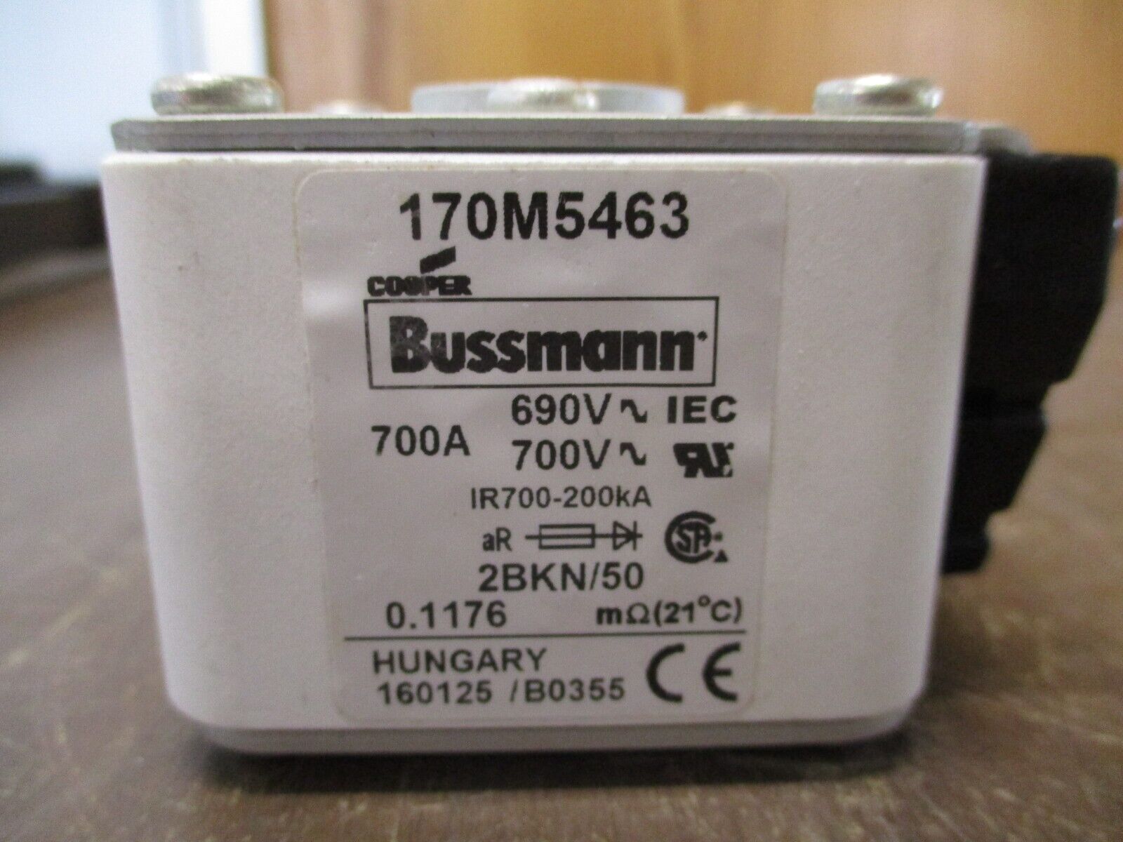 Cooper Bussmann Fuse 170M5463 700A 700V Used