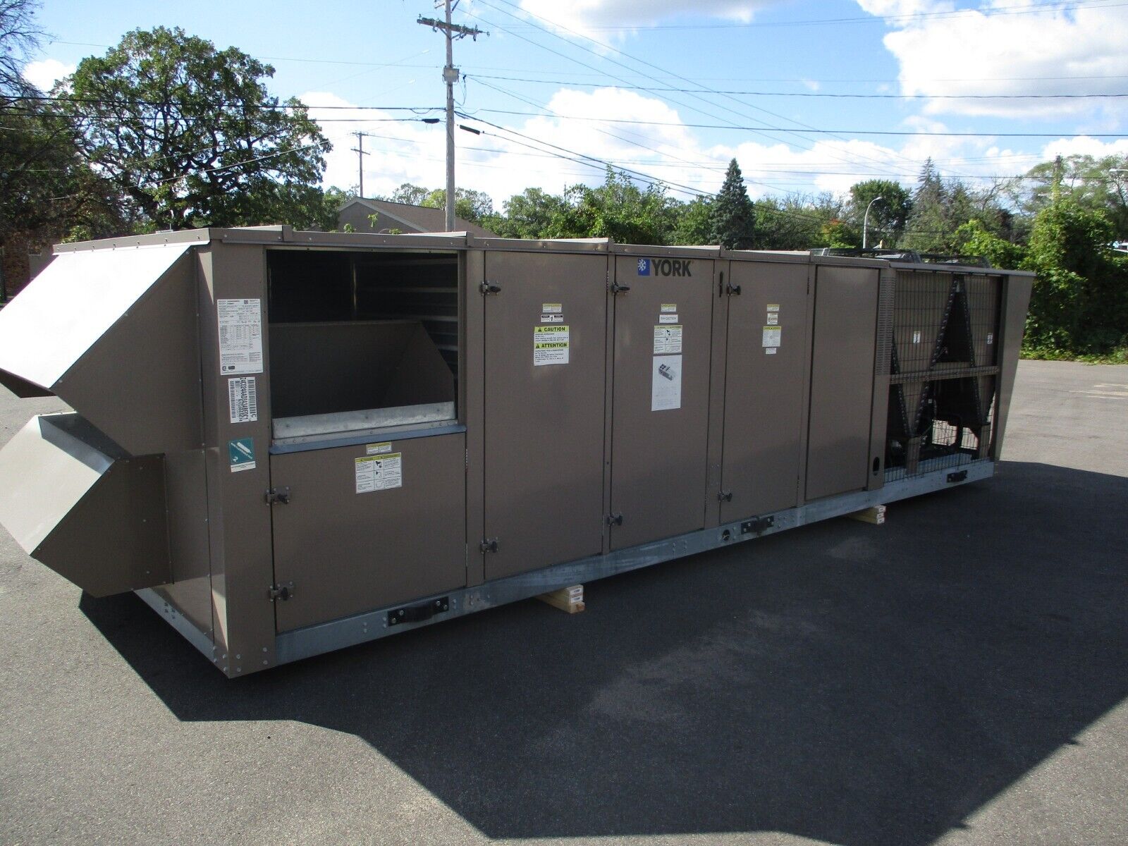York Millennium Rooftop Unit Z4C024AAD3A3ABEDC1 40 Tons No Heat 460V 3Ph Used