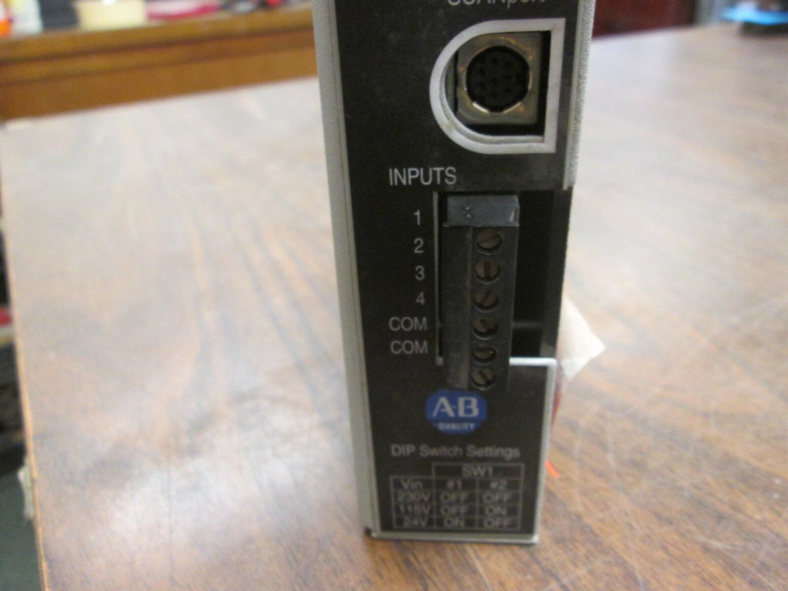 Allen-Bradley DeviceNet Comm Module 2100-GK61 FRN: 2.080 Series A Used