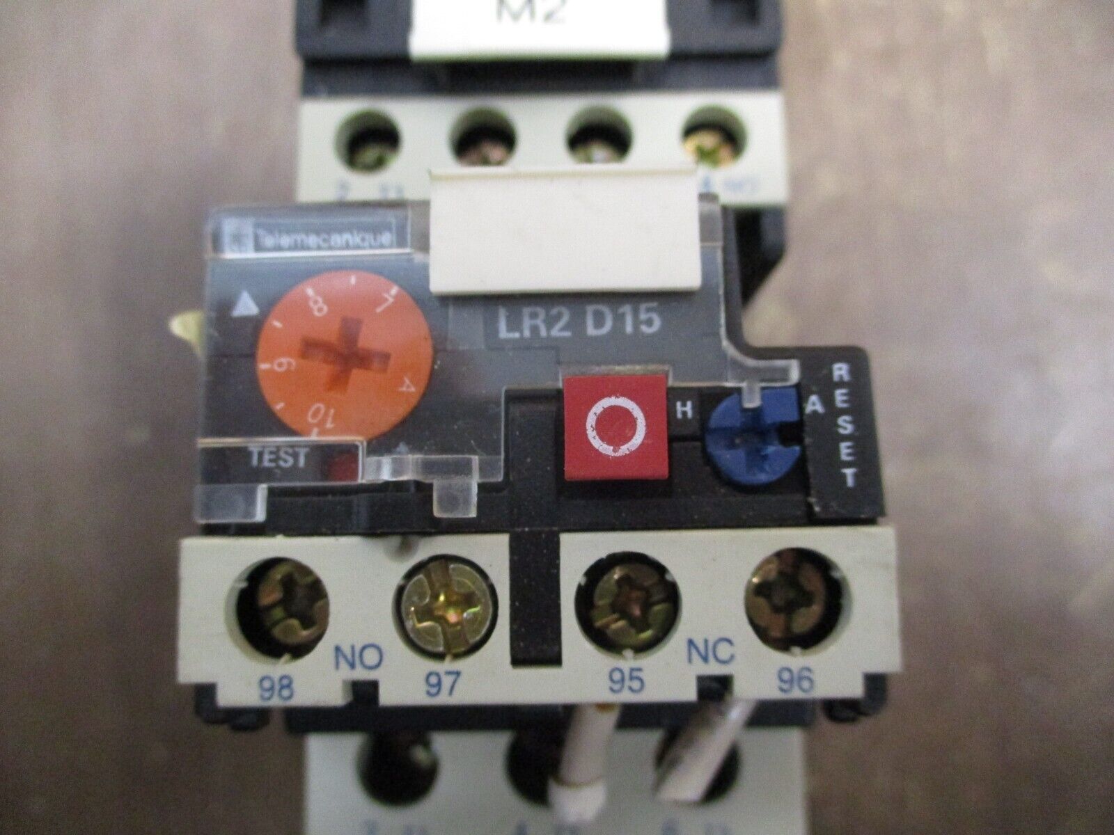 Telemeanique Starter LC1 D12 10 / LR2 D15 120V Coil Trip: 7-10A Used