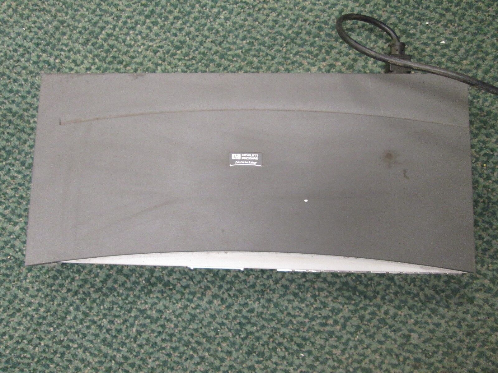 HP 10Base-T Hub-24 J3302A 100-127VAC @ .5A 200-240VAC @ .3A Used