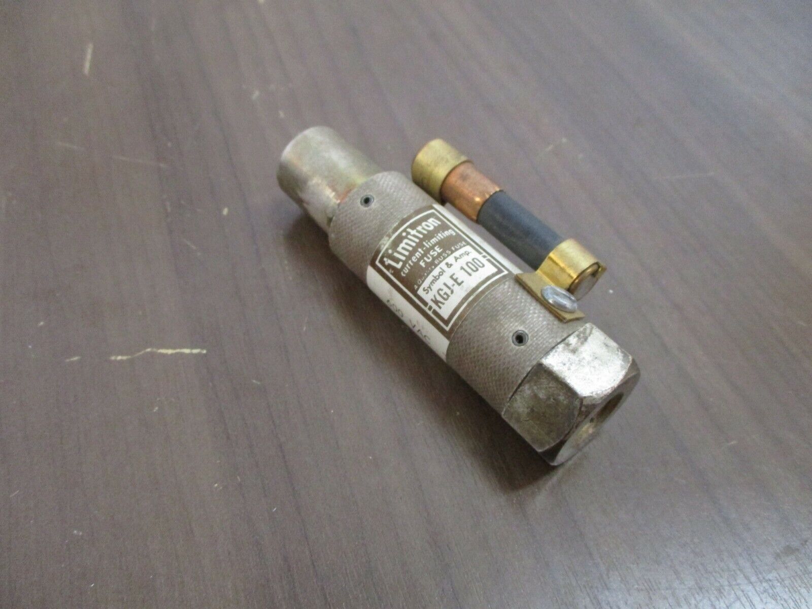 Buss Limitron Fuse KGJ-E 100 100A 600V Used