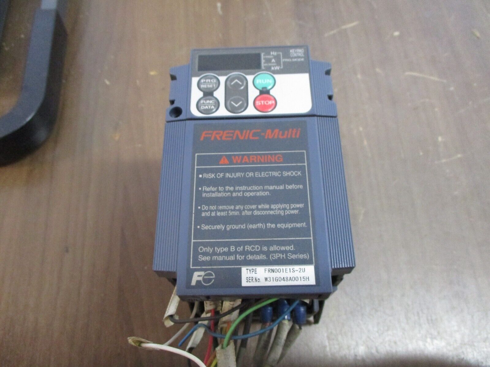 Fuji Electric FRENIC-Multi AC Drive FRN001E1S-2U 1HP 3Ph Used