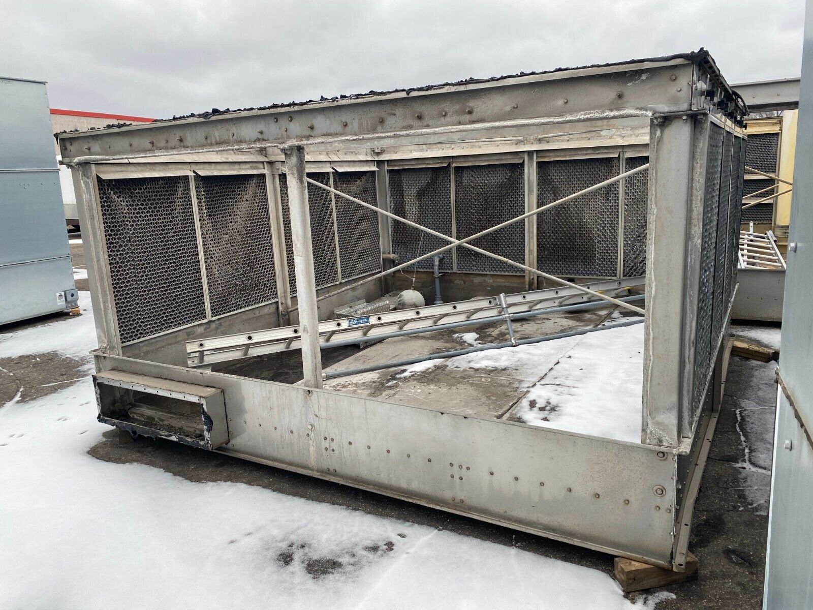 Evapco ATWB Closed Loop Cooling Tower ATWB 12-7L24-Z, 500 Ton, MFD 2019
