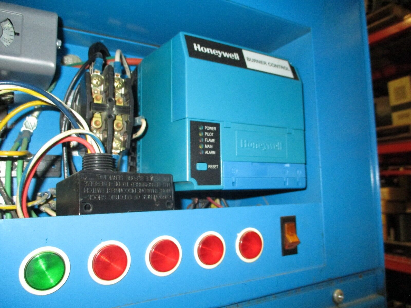 P-K Thermific Boiler N-1900-2 1,900,000 BTU Natural Gas 120V 1Ph 60Hz 12A Used