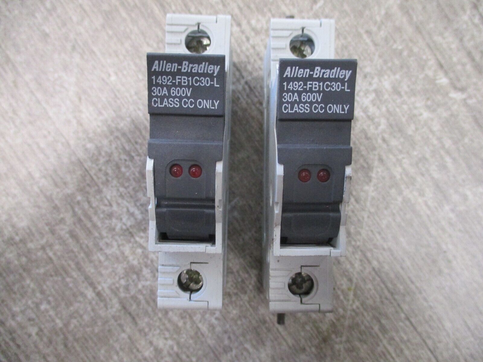 Allen-Bradley Fuse Holder 1492-FB1C30-L 30A 600V 1P *Lot of 2* Used